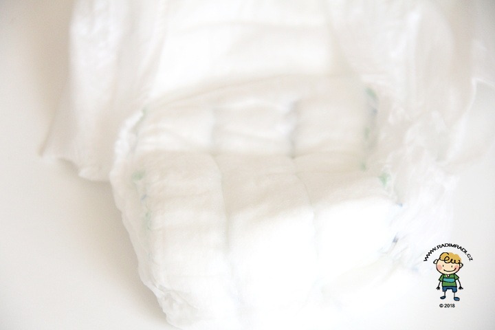 Babylove plenkové kalhotky se třemi kanálky: Detail na savé jádro.